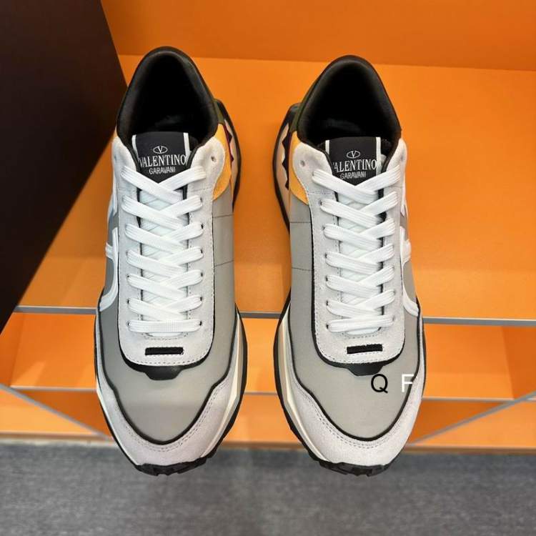 Picture of Valentino Shoes _SKUValentinosz38-455CTF040220072